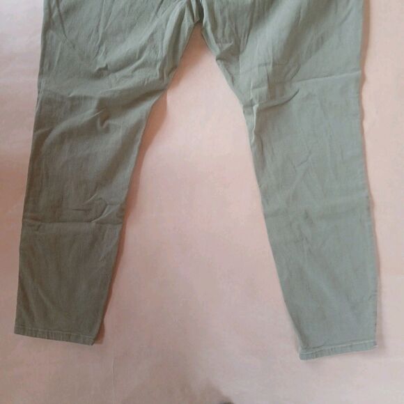Womens 20W Jeans Medium Green High Rise Skinny Leg Denim Pants - Picture 8 of 16